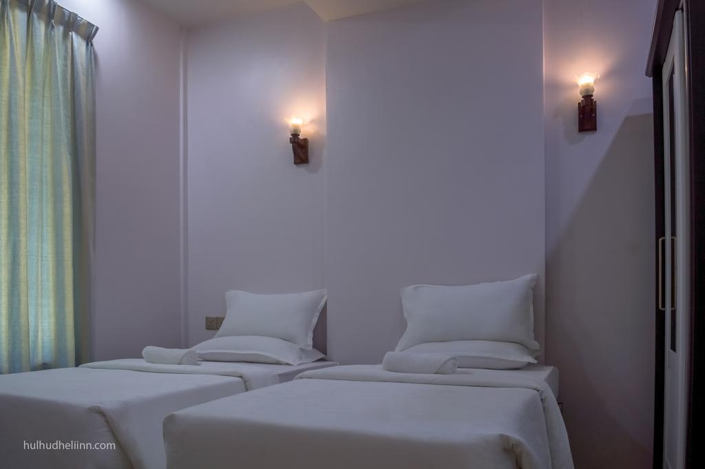 Hulhudheli Inn Екстериор снимка