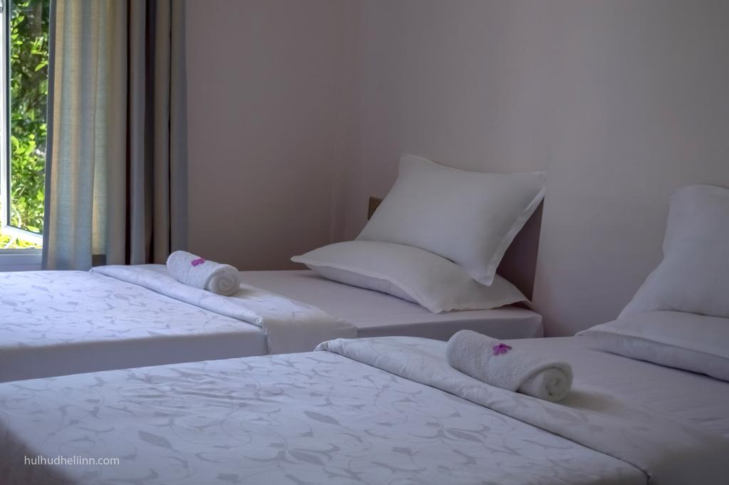 Hulhudheli Inn Екстериор снимка